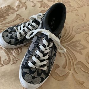 Coach women’s canvas tennis shoes